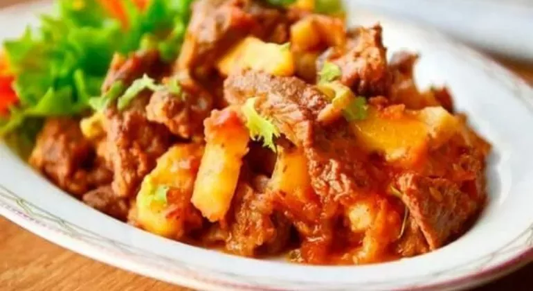 Азу по-татарськи: рецепт з м'ясом та картоплею