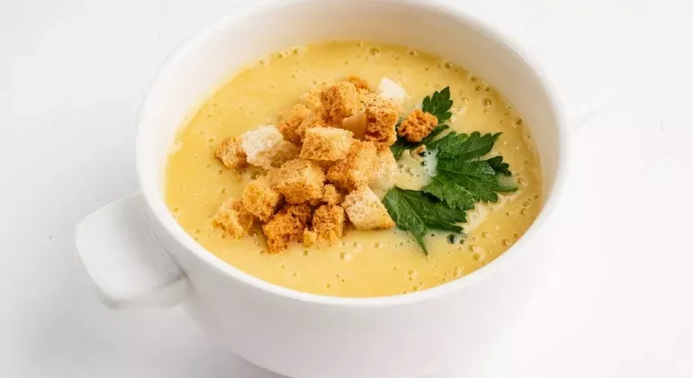 Рецепт вершкового супу-пюре з куркою та овочами
