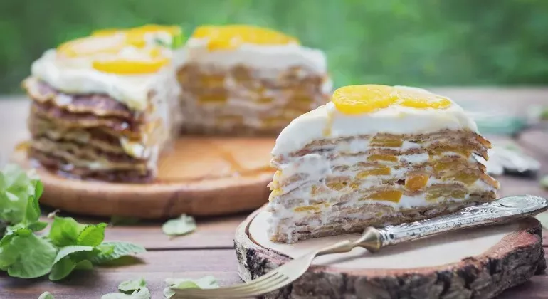  Торт з творожним кремом: рецепт з легко доступних інгредієнтів