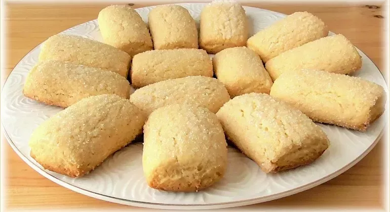 Рецепт розсипчастого пісочного печива на олії