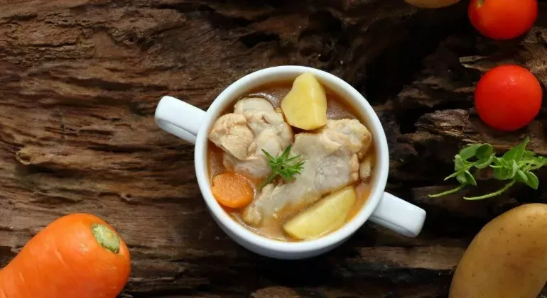 Шурпа з куркою: рецепт класичного супу