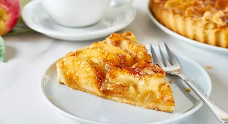 Рецепт на смачний яблучний пиріг за класичним американським рецептом
