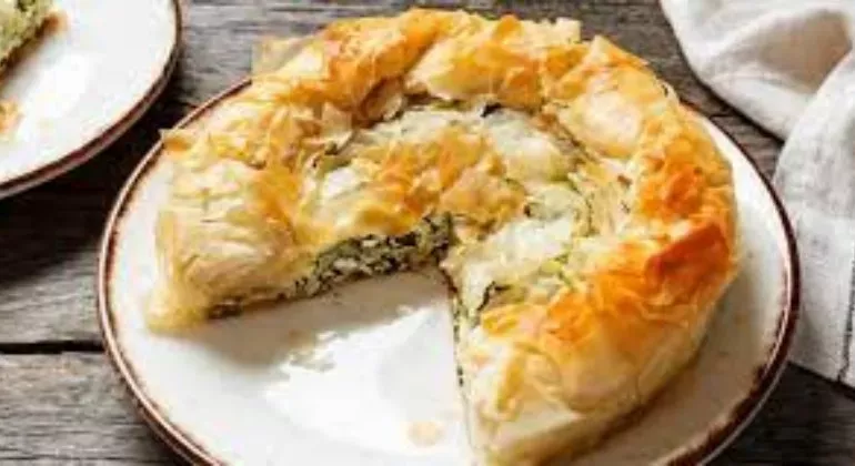 Рецепт грецького пирога зі шпинатом та фетою