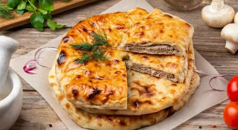 Смачний рецепт осетинського пирога з м'ясом