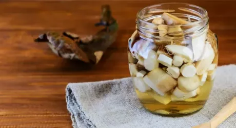 Рецепт маринованих білих грибів на зиму