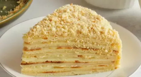 Торт на сковороді зі згущеним молоком