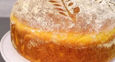 Гарбузовий хліб у хлібопічці