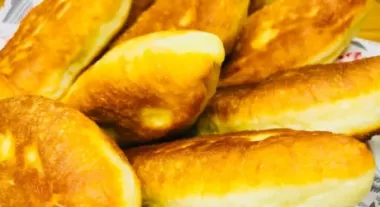 Пиріжки з квашеної капусти
