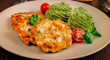 Курячі котлети з майонезом