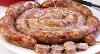 Унікальна домашня ковбаса: рецепт та поради