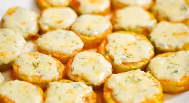 Кабачки з сиром у духовці
